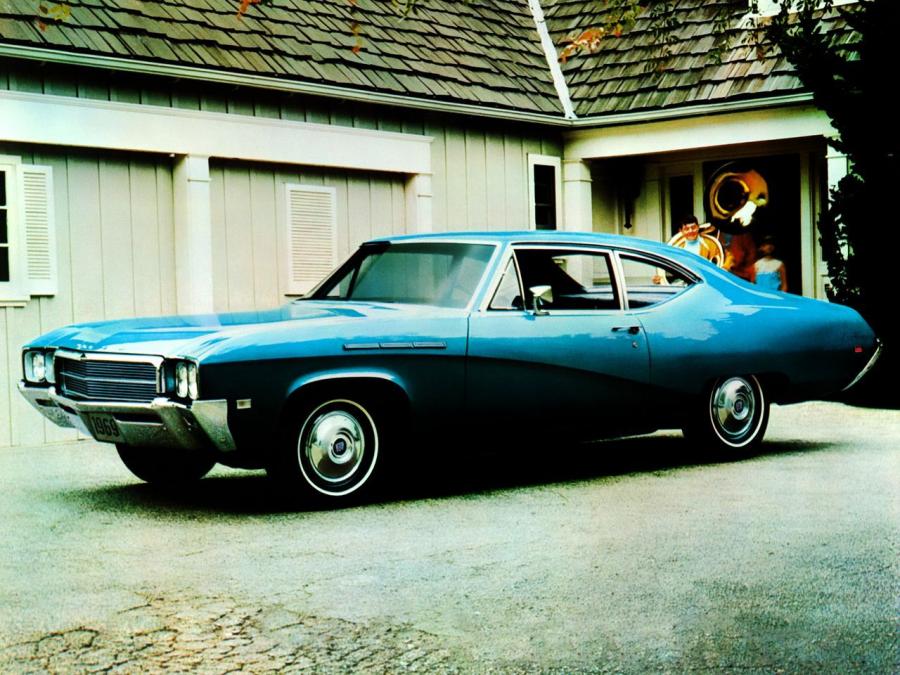 Buick Special Deluxe 2-Door Sedan '1969